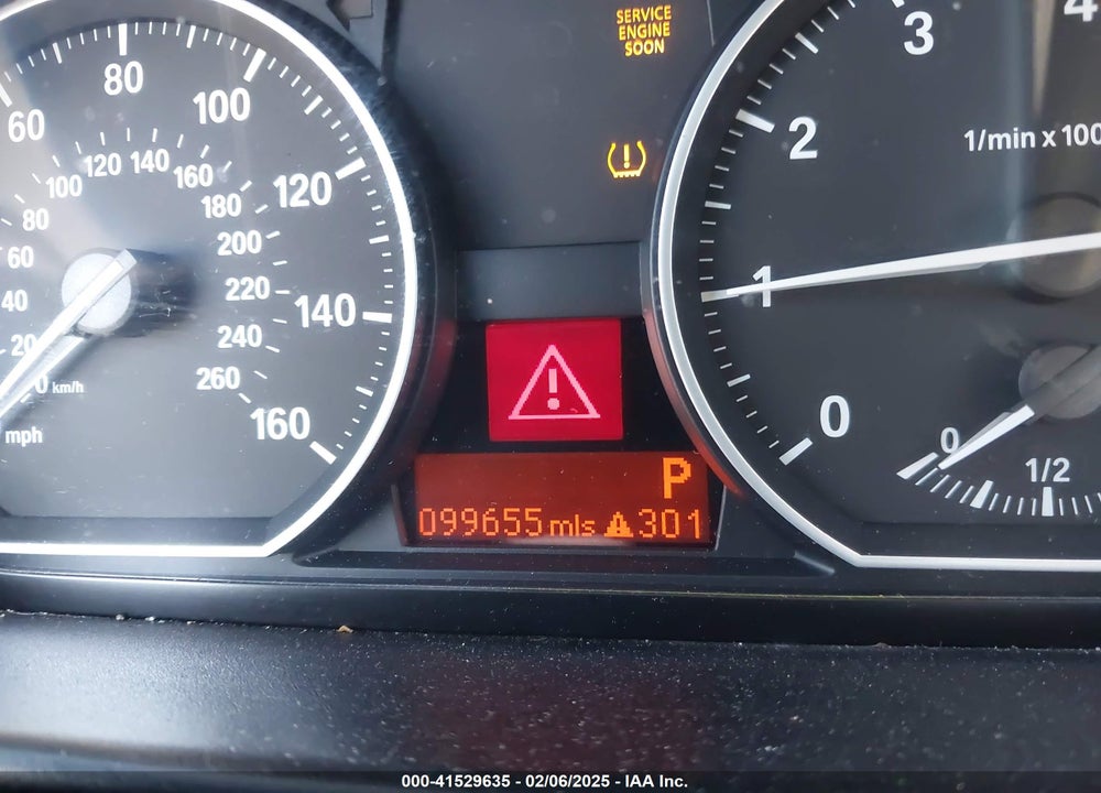2012 BMW 128 VIN: WBAUL7C54CVM83649