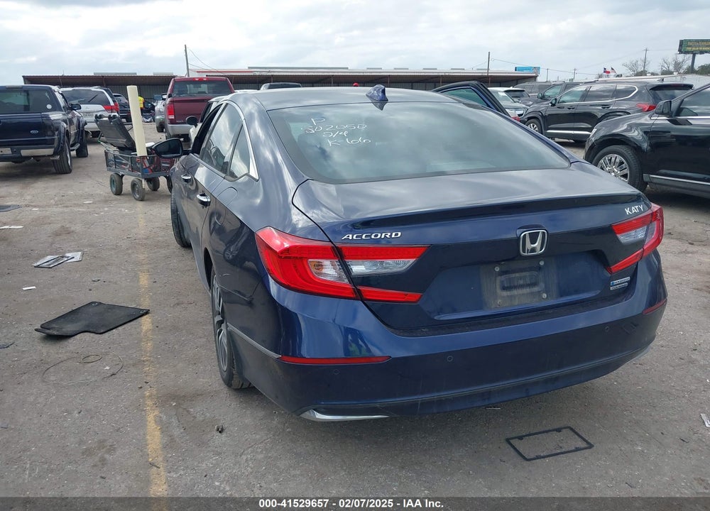 2018 HONDA ACCORD HYBRID VIN: 1HGCV3F99JA010500
