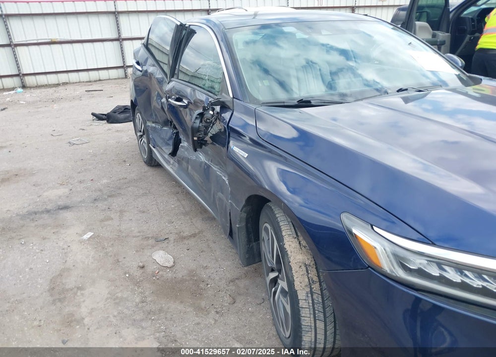 2018 HONDA ACCORD HYBRID VIN: 1HGCV3F99JA010500