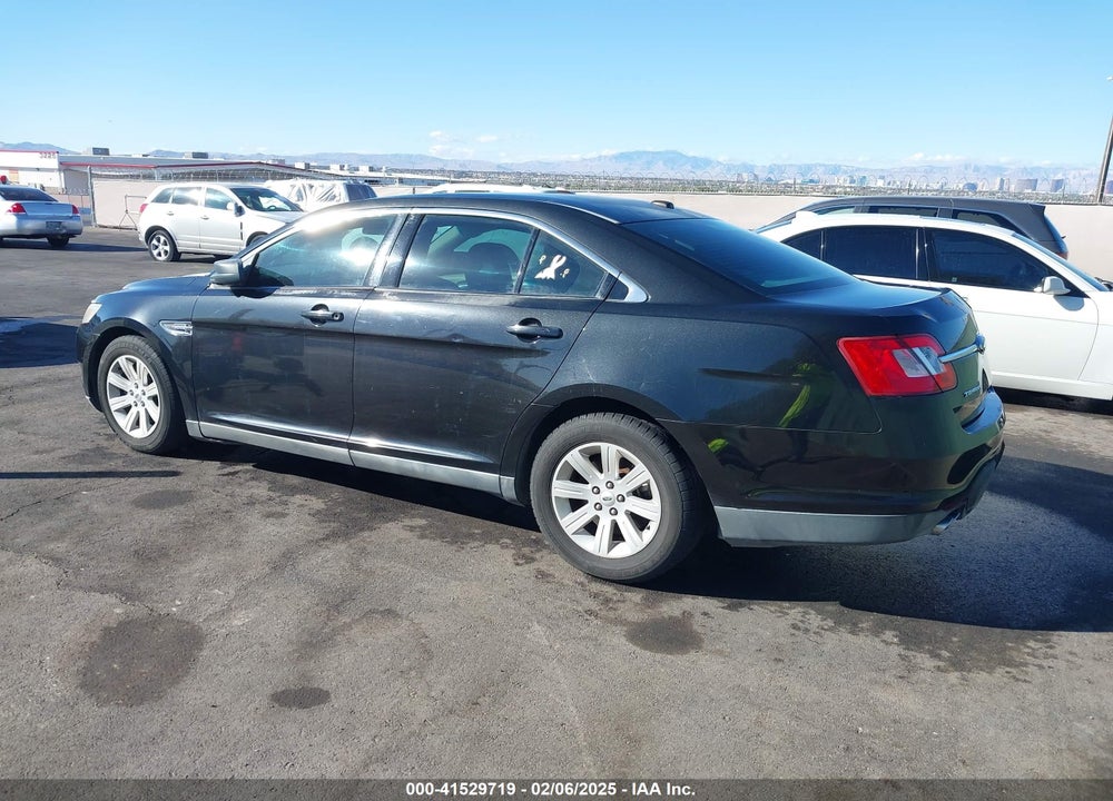 2010 FORD TAURUS SE VIN: 1FAHP2DW5AG165856