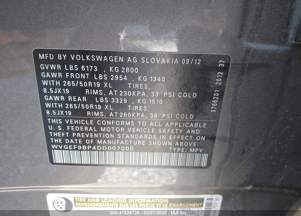 2013 VOLKSWAGEN TOUAREG VR6 LUX VIN: WVGEF9BP4DD007000