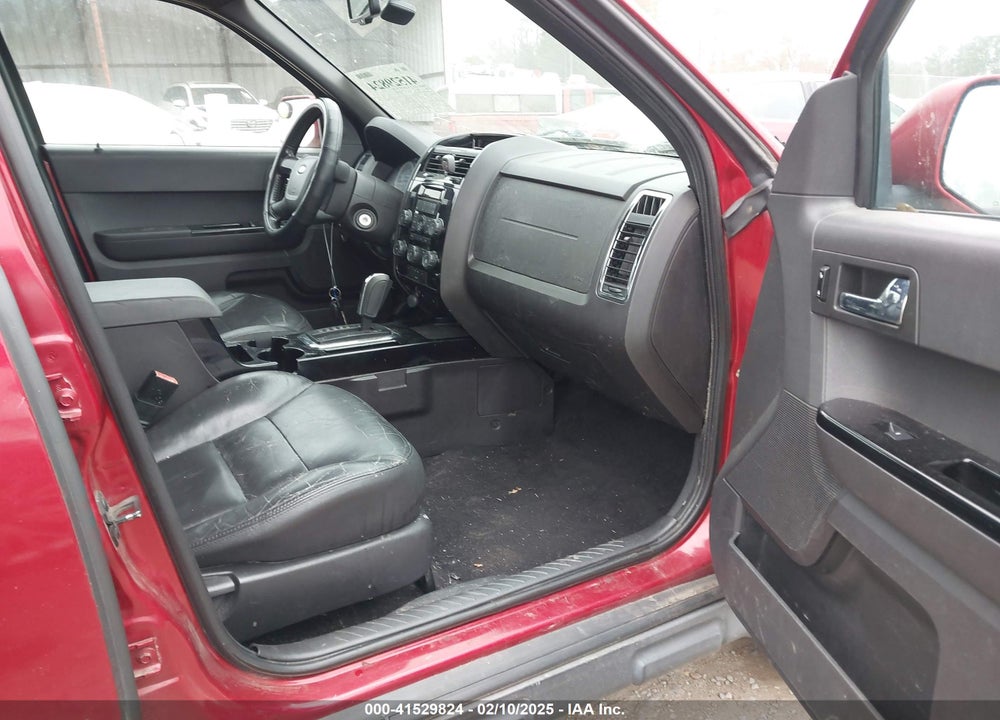 2008 FORD ESCAPE LIMITED VIN: 1FMCU04118KB50165