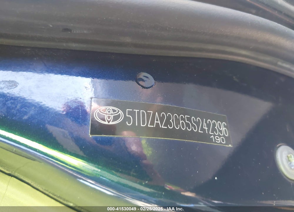 2005 TOYOTA SIENNA VIN: 5TDZA23C65S242396