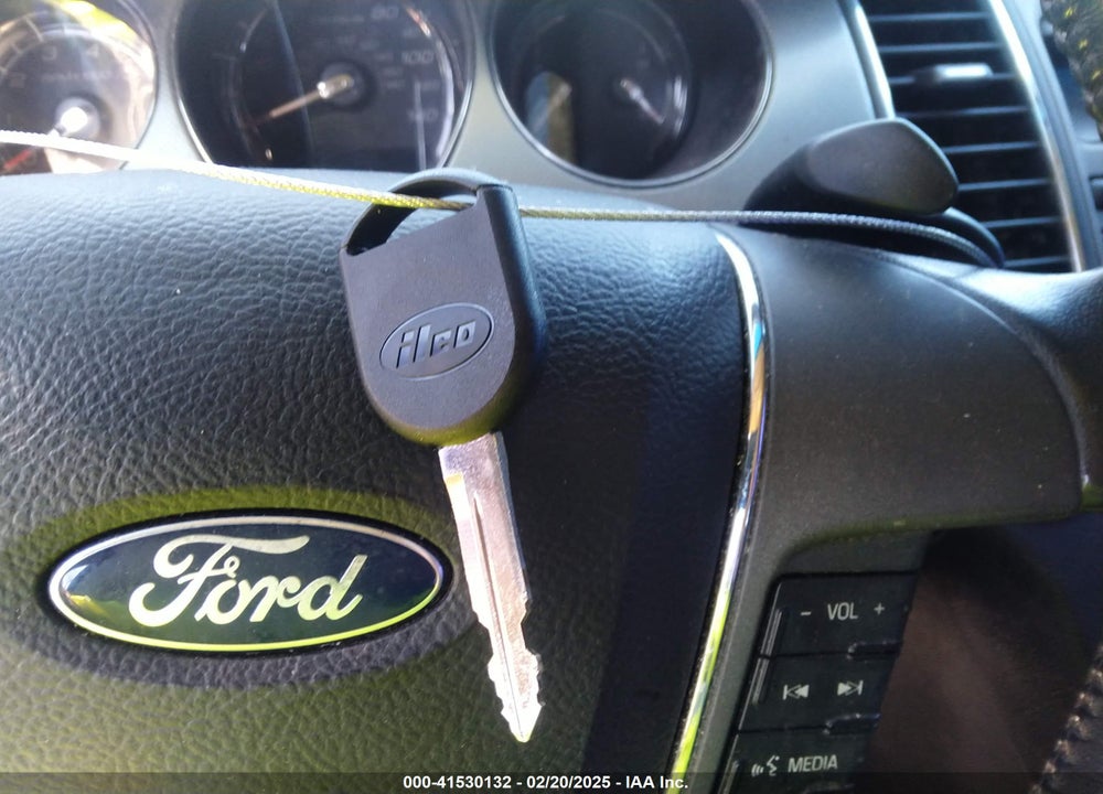 2011 FORD TAURUS VIN: 1FAHP2EW9BG158991