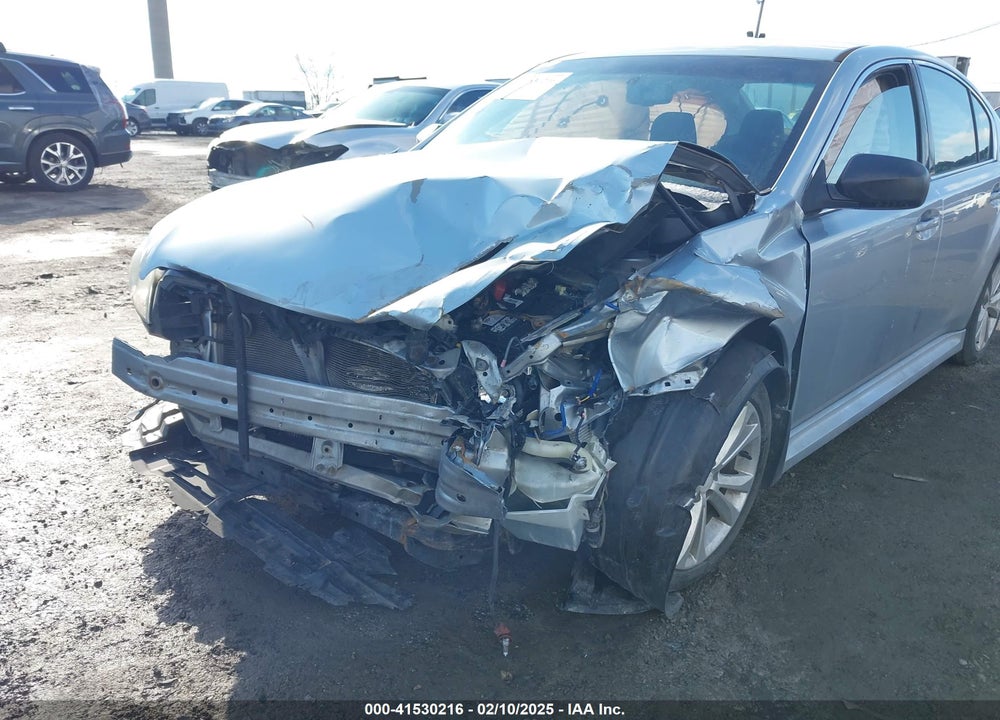2014 SUBARU LEGACY 2.5I VIN: 4S3BMBA64E3033018