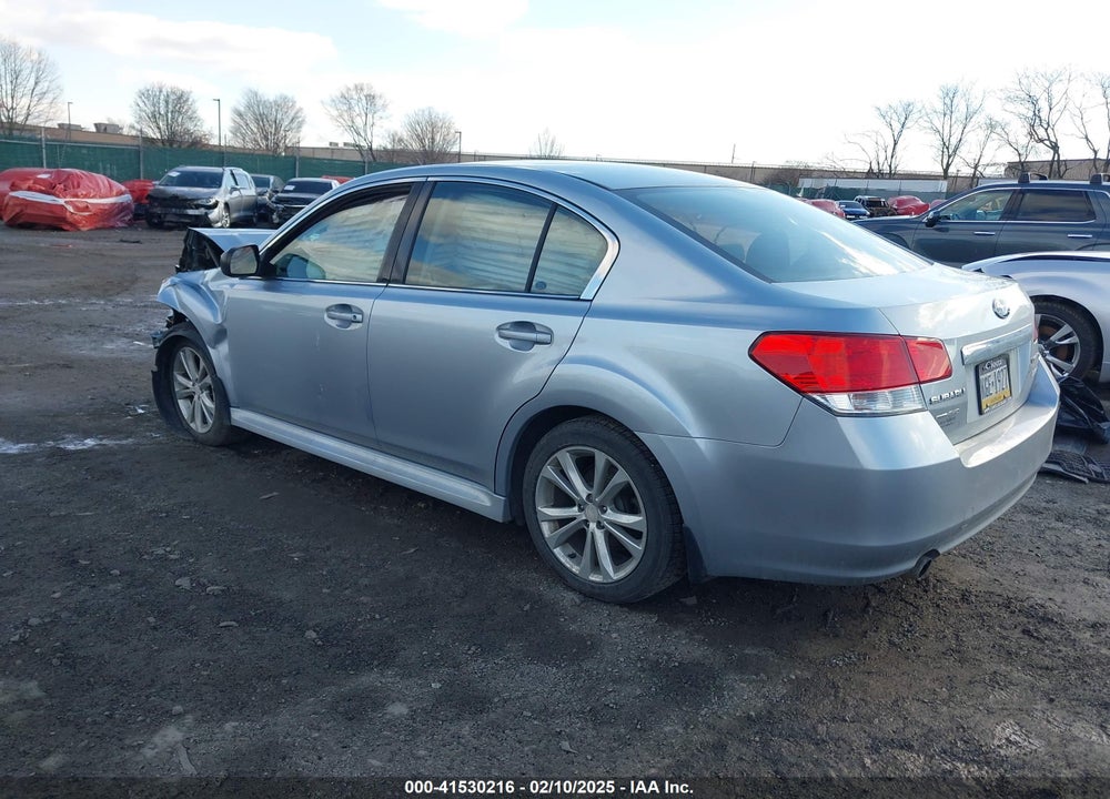 2014 SUBARU LEGACY 2.5I VIN: 4S3BMBA64E3033018
