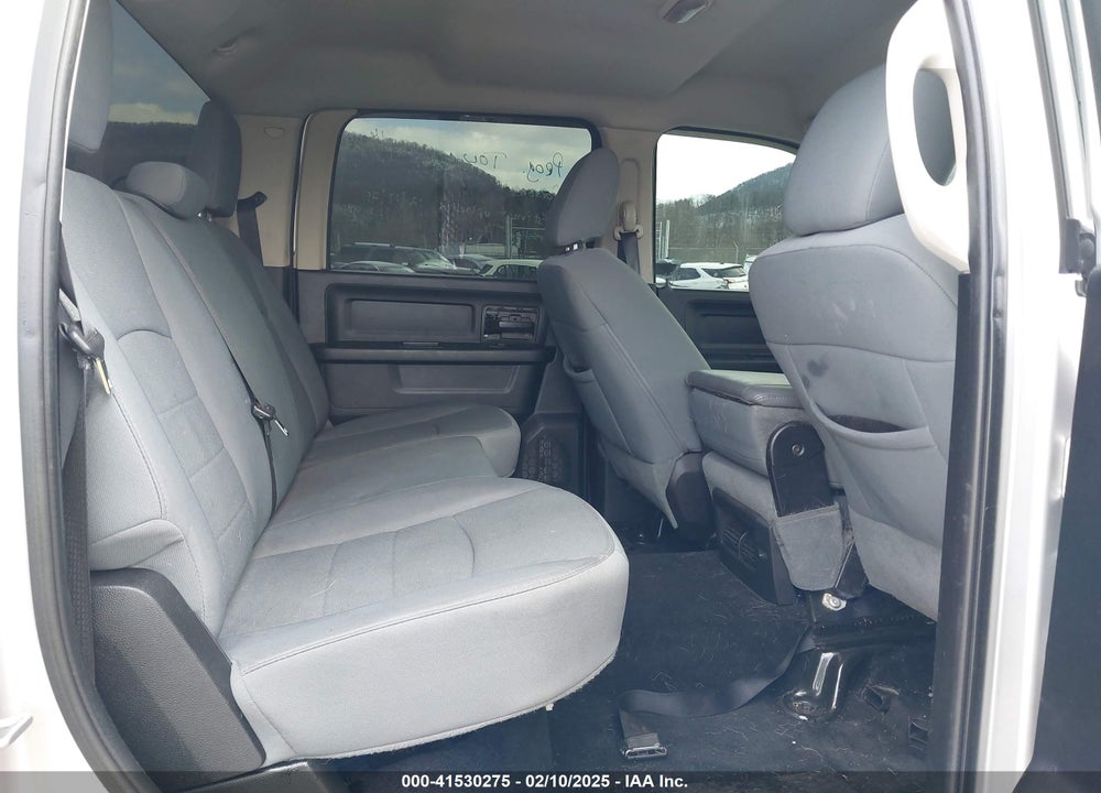 2013 RAM 2500 VIN: 3C6TR5CT8DG543188
