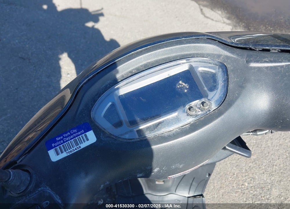 2023 MOPED MOPED VIN: LLPTGKBN6P1080199