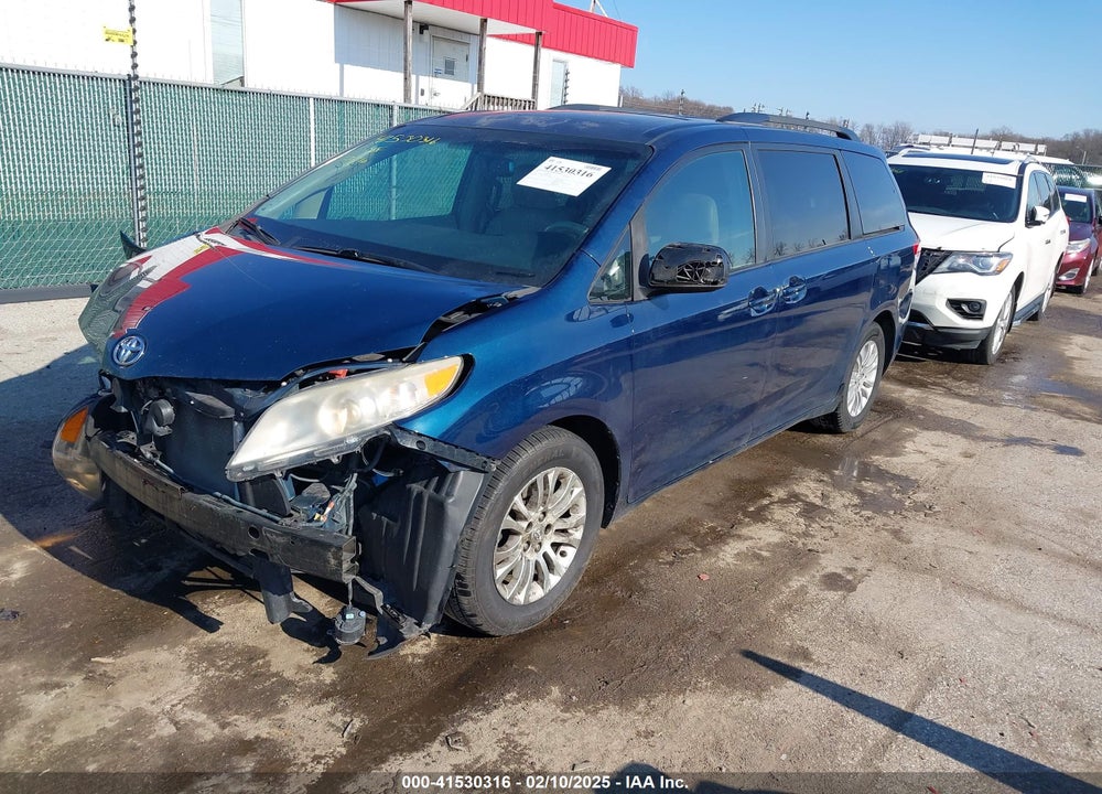 2011 TOYOTA SIENNA XLE V6 VIN: 5TDYK3DC4BS026104