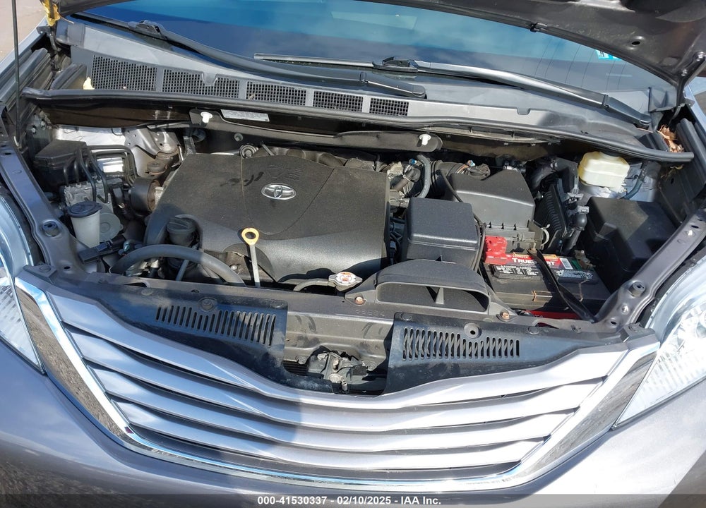 2017 TOYOTA SIENNA VIN: 5TDDZ3DC7HS157241