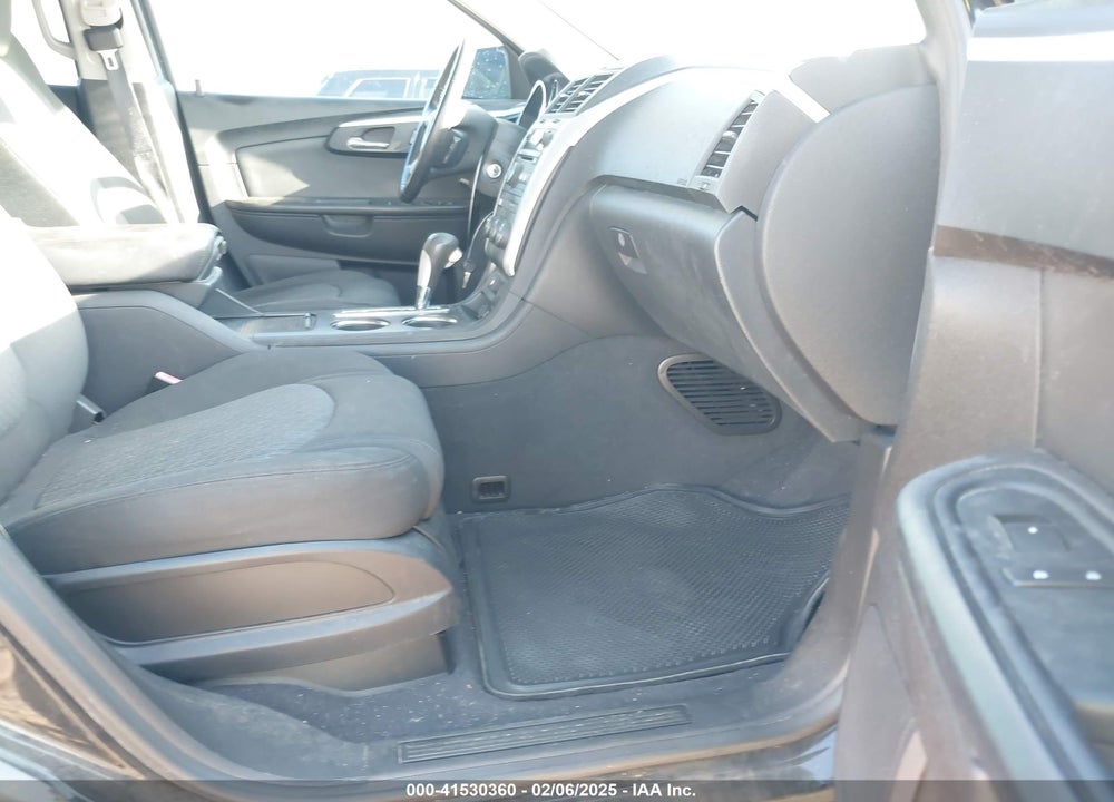 2011 CHEVROLET TRAVERSE 1LT VIN: 1GNKRGED3BJ283453