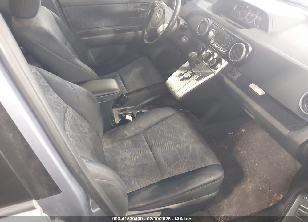 2011 SCION XB VIN: JTLZE4FE5B1136368