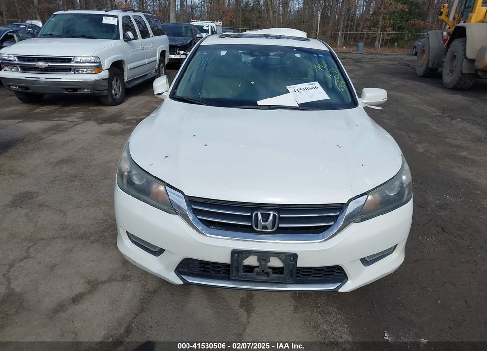 2013 HONDA ACCORD VIN: 1HGCR2F88DA194399