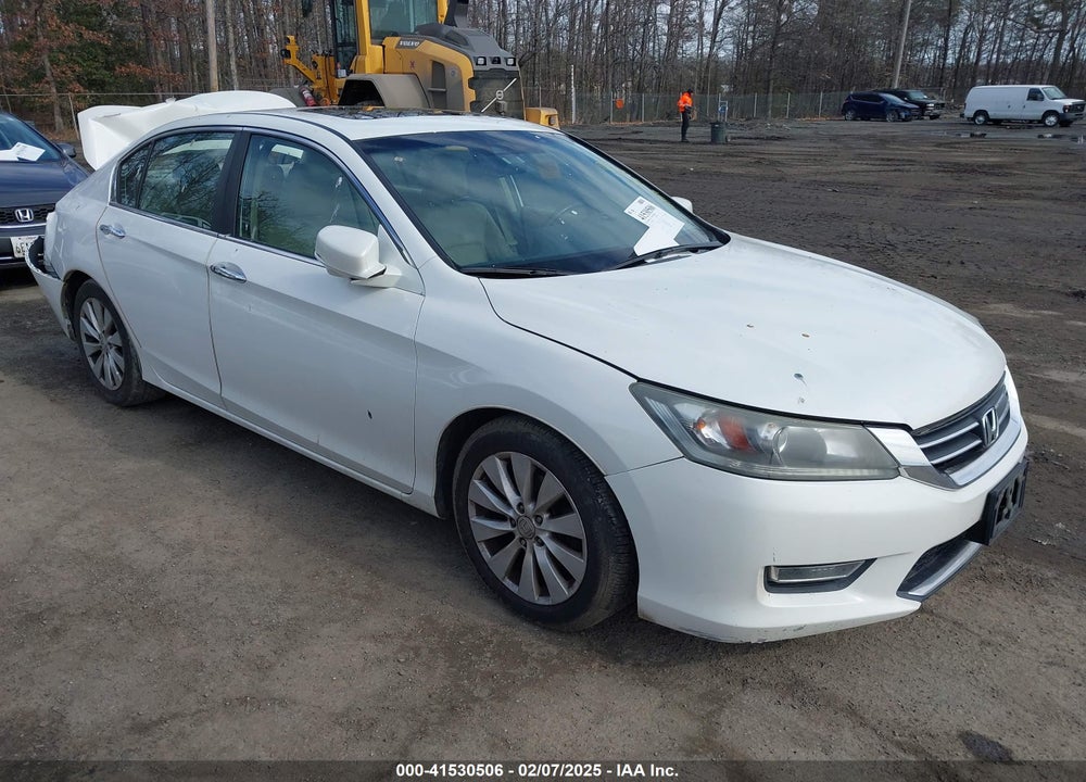 2013 HONDA ACCORD VIN: 1HGCR2F88DA194399