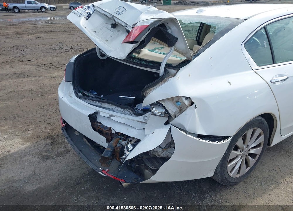 2013 HONDA ACCORD VIN: 1HGCR2F88DA194399