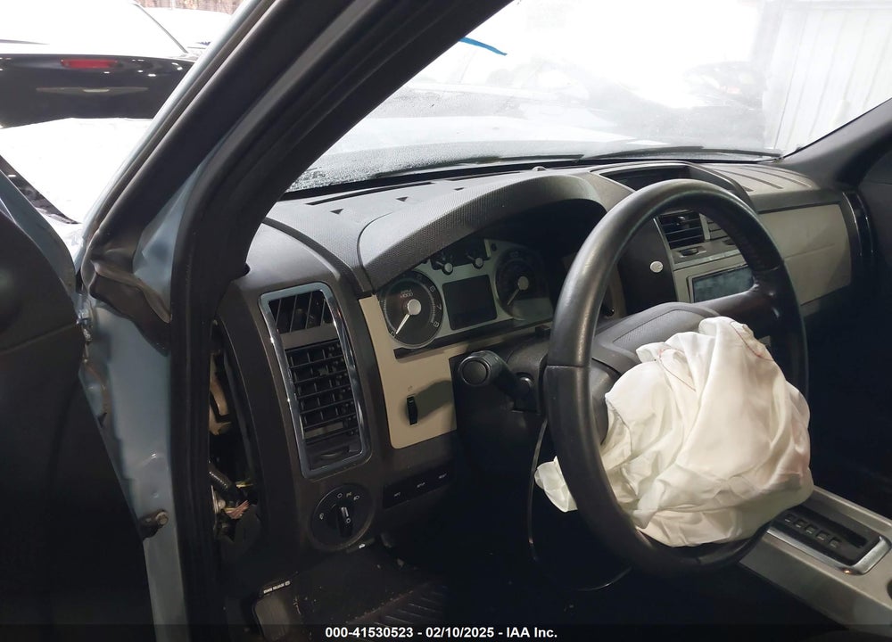 2008 MERCURY MARINER I4 VIN: 4M2CU81Z88KJ28011