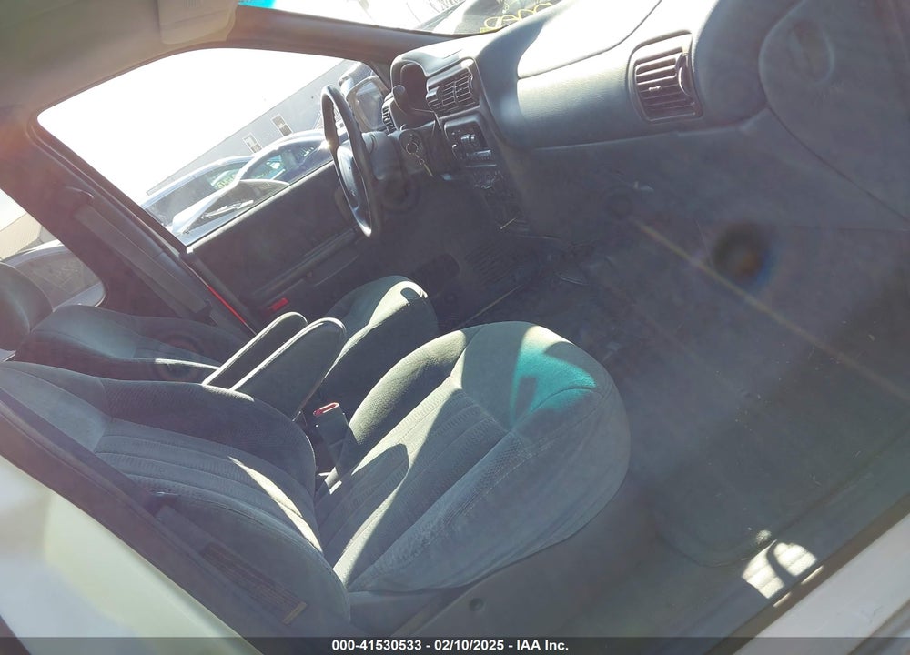 1997 CHEVROLET VENTURE VIN: 1GNDX06E4VD245942