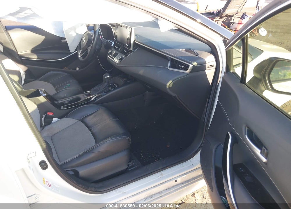 2020 TOYOTA COROLLA VIN: JTNC4RBE3L3100588