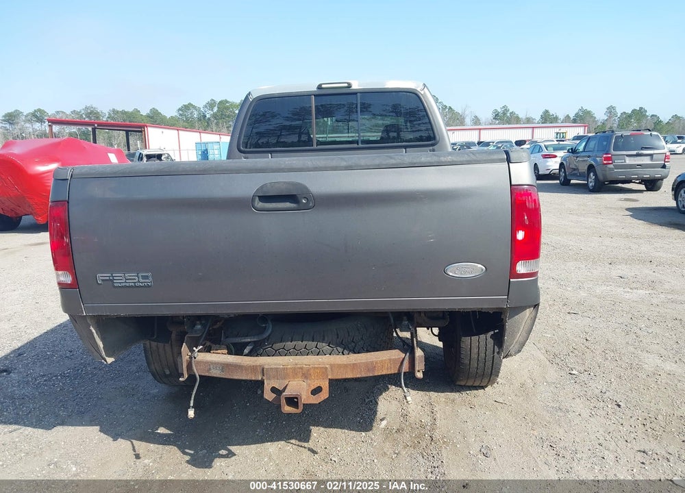 2003 FORD F-350 LARIAT/XL/XLT VIN: 1FTSW31P53EB89305