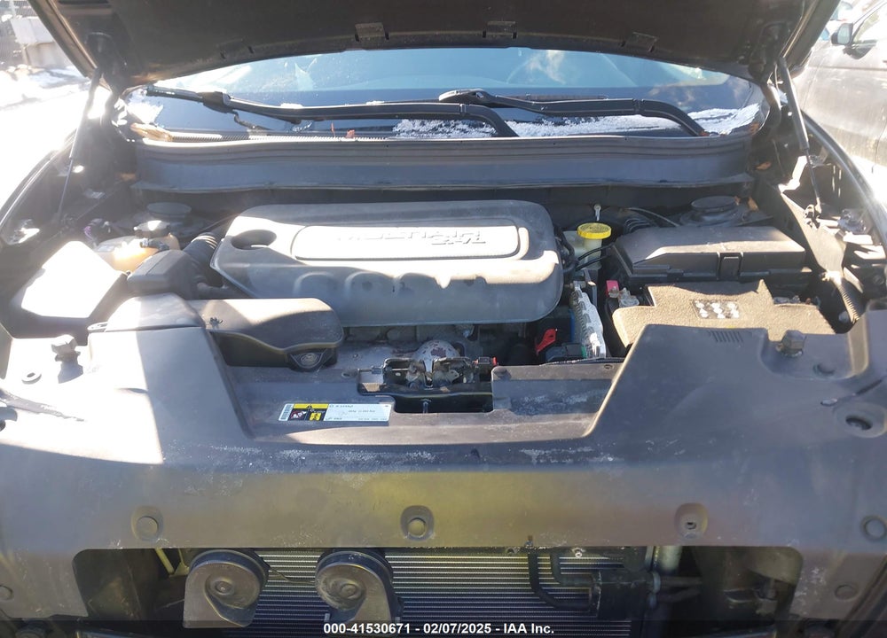 2015 JEEP CHEROKEE VIN: 1C4PJMCB1FW756538