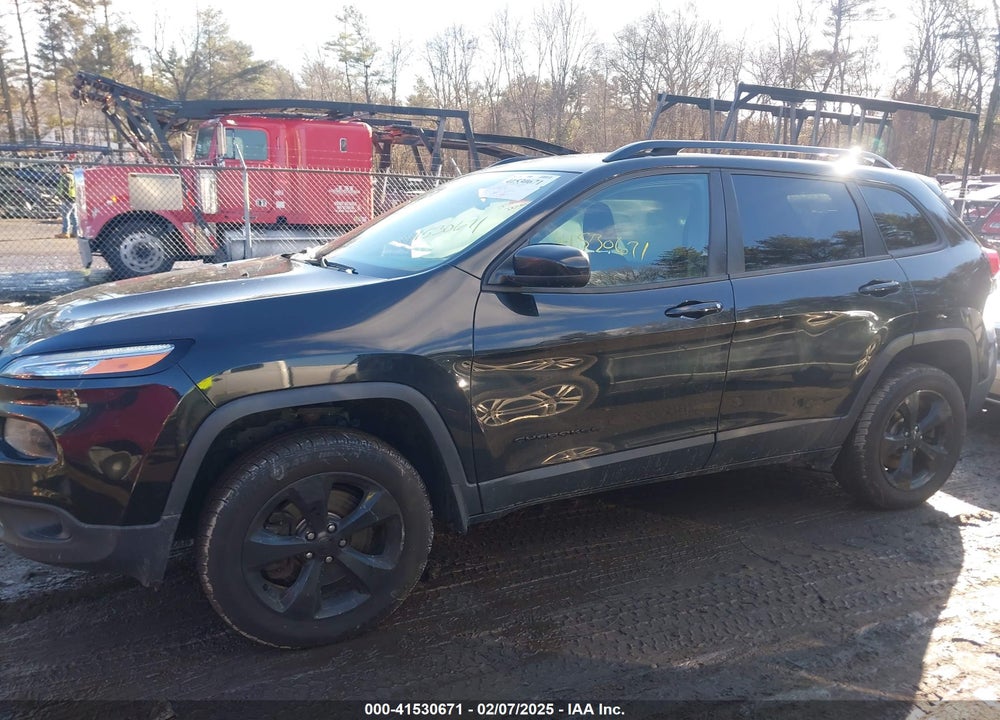 2015 JEEP CHEROKEE VIN: 1C4PJMCB1FW756538