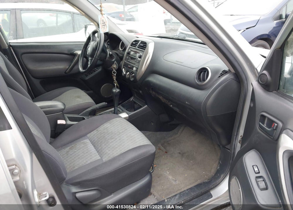 2005 TOYOTA RAV4 VIN: JTEHD20V456046770