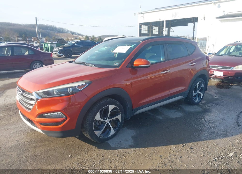 2017 HYUNDAI TUCSON LIMITED VIN: KM8J3CA21HU369124