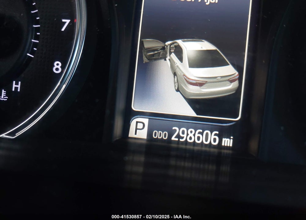 2017 TOYOTA CAMRY SE VIN: 4T1BF1FK2HU361722