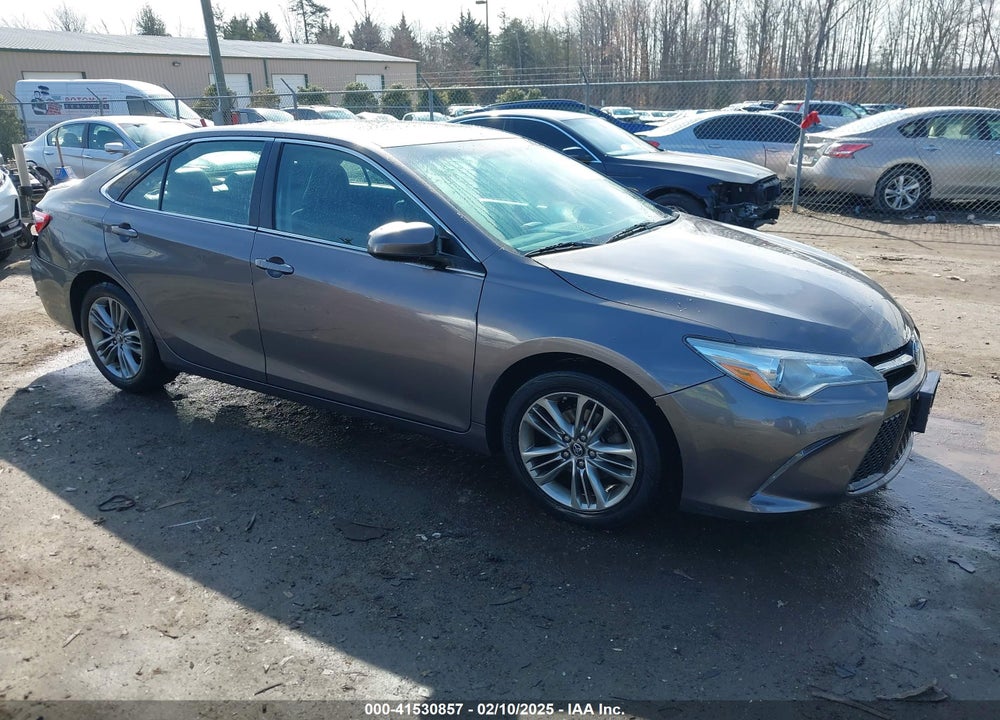 2017 TOYOTA CAMRY SE VIN: 4T1BF1FK2HU361722