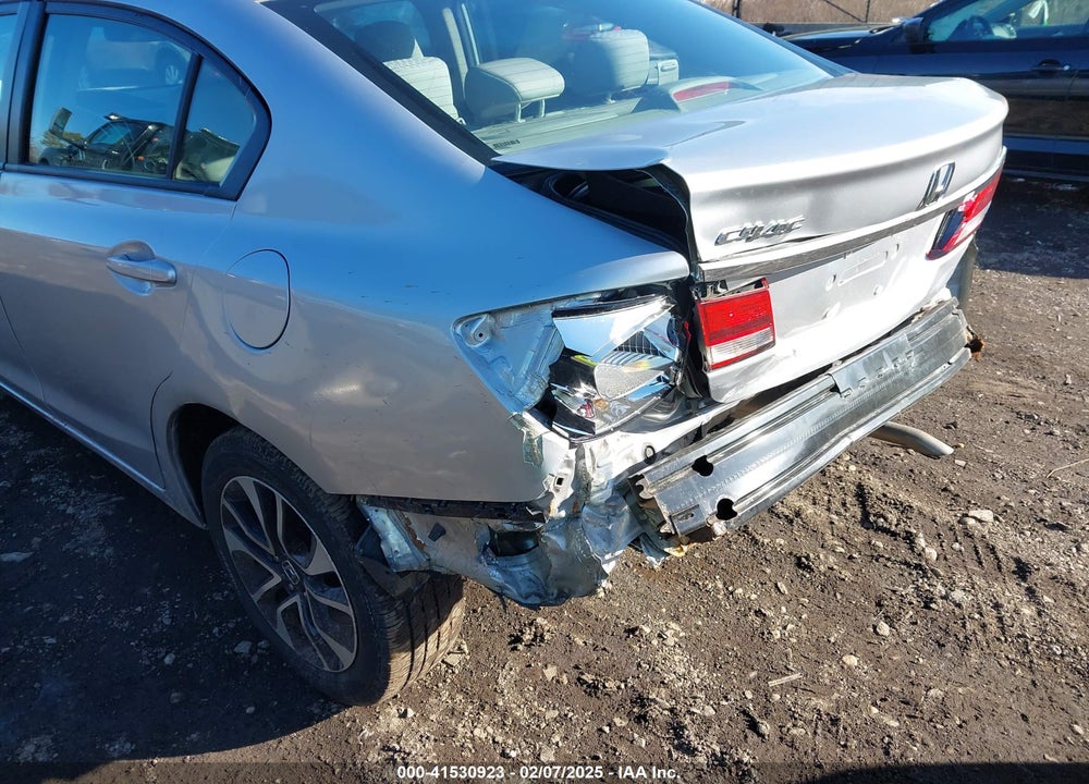 2015 HONDA CIVIC VIN: 19XFB2F8XFE231839