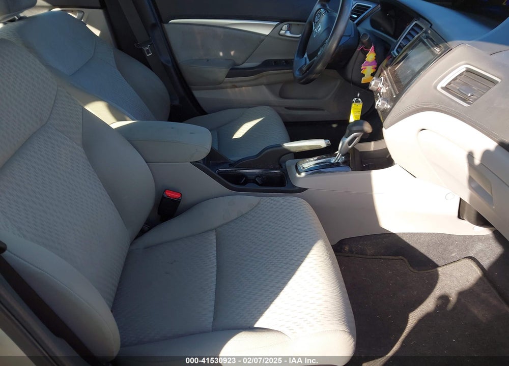 2015 HONDA CIVIC VIN: 19XFB2F8XFE231839