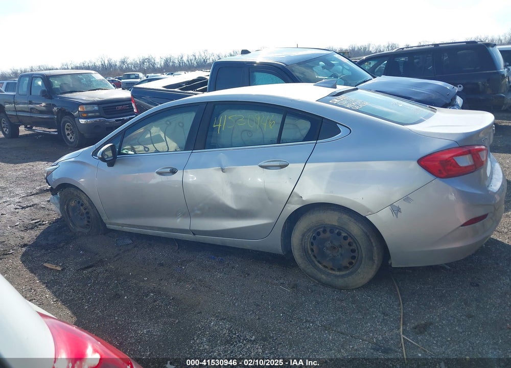 2016 CHEVROLET CRUZE VIN: 1G1BE5SM8G7281563