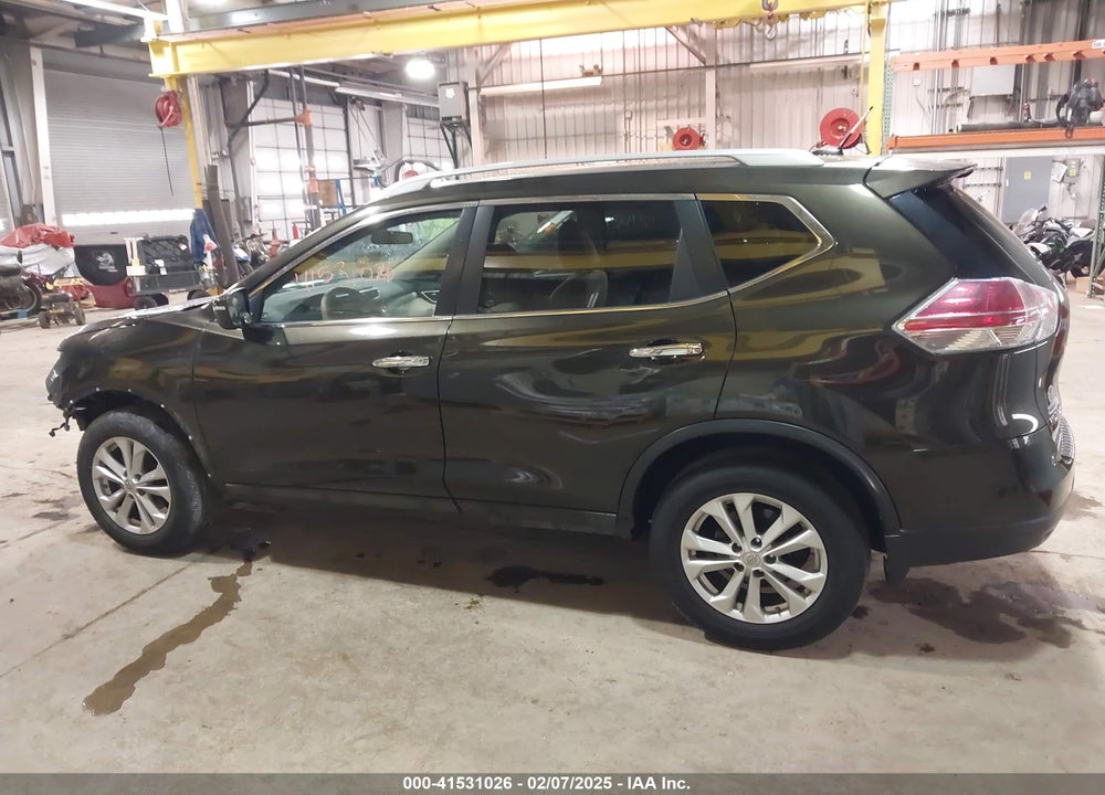 2015 NISSAN ROGUE SV VIN: 5N1AT2MT3FC869979