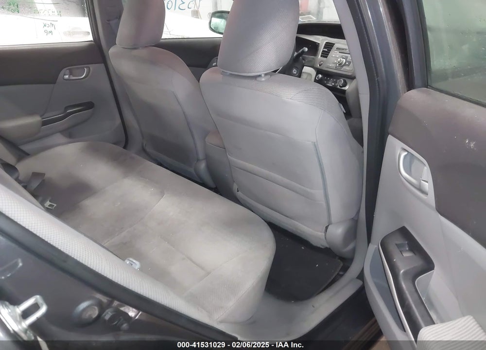 2012 HONDA CIVIC LX VIN: 2HGFB2F55CH586411