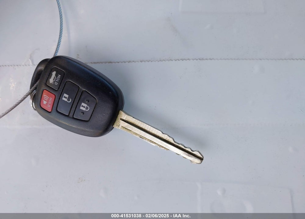 2012 TOYOTA CAMRY VIN: 4T4BF1FK4CR196061