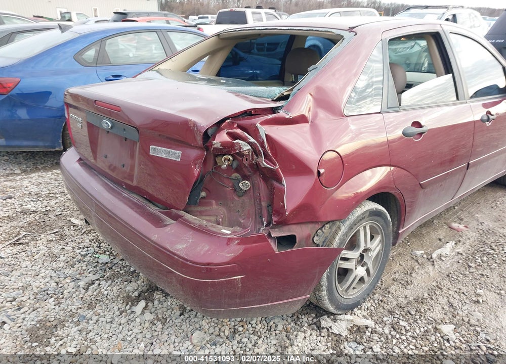 2007 FORD FOCUS VIN: 1FAFP34N47W100953