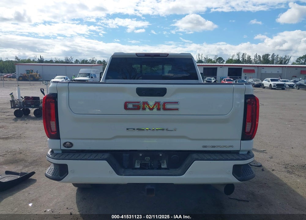 2022 GMC SIERRA 2500HD 4WD  STANDARD BED DENALI VIN: 1GT49REY3NF214575
