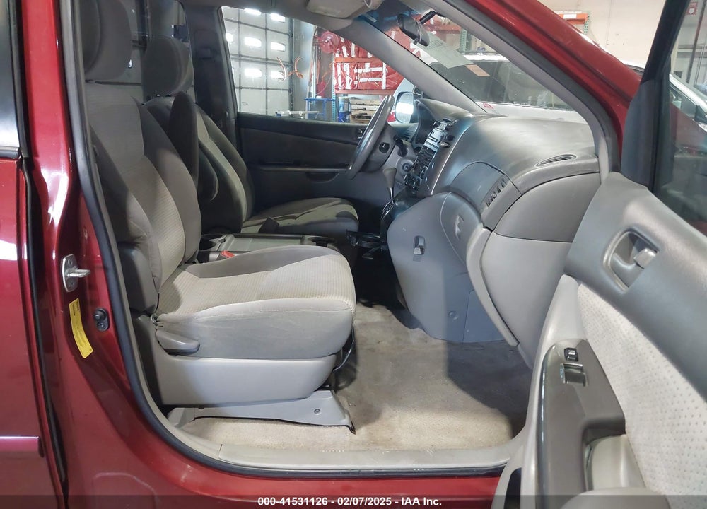 2009 TOYOTA SIENNA LE VIN: 5TDZK23C29S256086