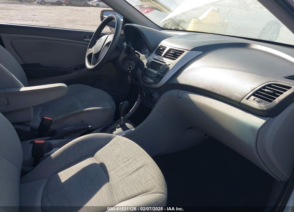 2017 HYUNDAI ACCENT SE VIN: KMHCT4AEXHU289104