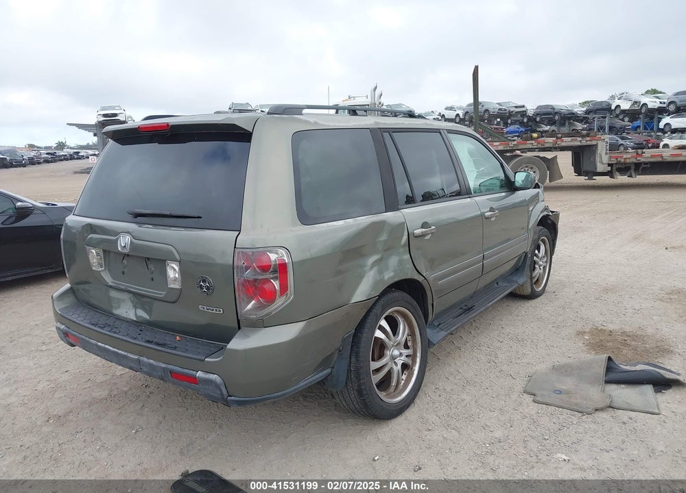 2008 HONDA PILOT EX-L VIN: 5FNYF18518B013361