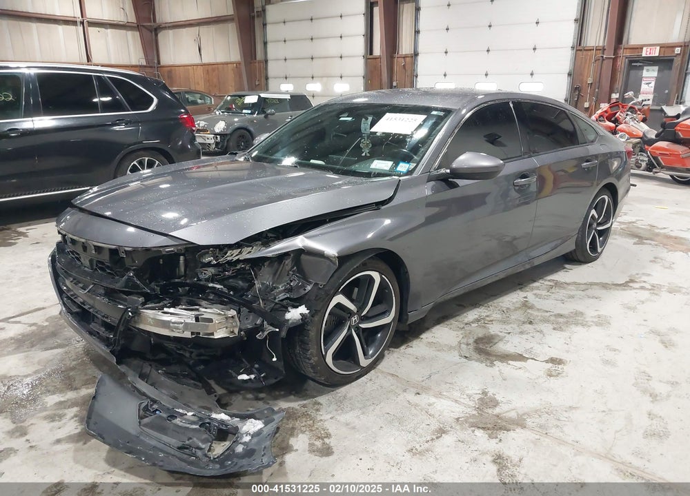 2019 HONDA ACCORD VIN: 1HGCV1F34KA013631