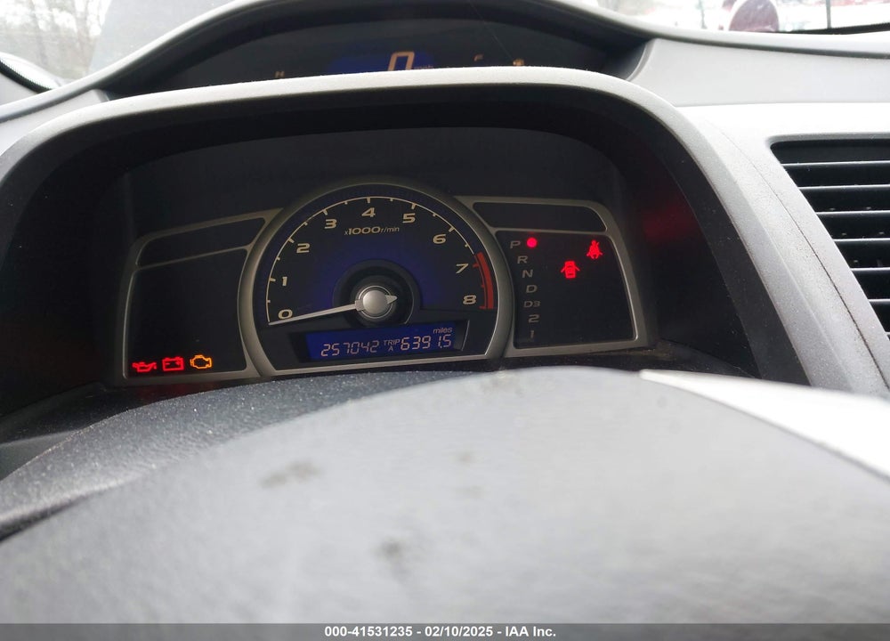 2010 HONDA CIVIC LX VIN: 19XFA1F59AE069634
