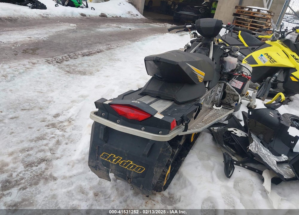 2011 SKIDOO GSX LE 600 VIN: 2BPSDDPA413V00066