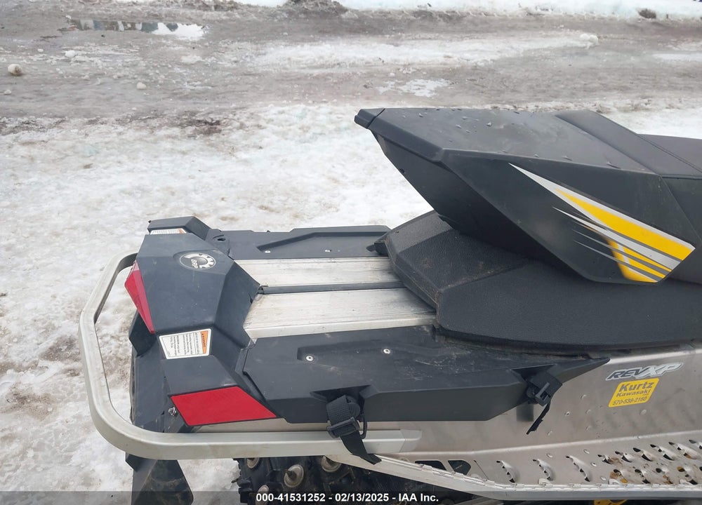 2011 SKIDOO GSX LE 600 VIN: 2BPSDDPA413V00066