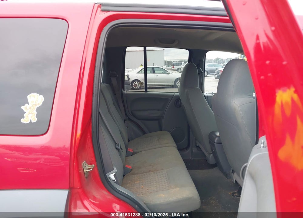 2005 JEEP LIBERTY SPORT VIN: 1J4GL48K15W544248