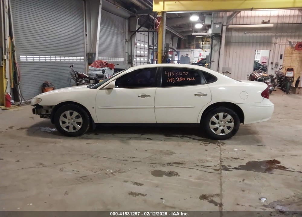 2007 BUICK LACROSSE CX VIN: 2G4WC582871131501