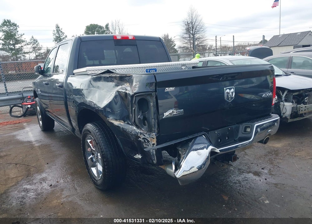 2016 RAM 1500 VIN: 3C6RR7LT5GG383670