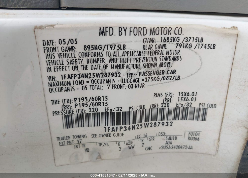 2005 FORD FOCUS ZX4 VIN: 1FAFP34N25W287932