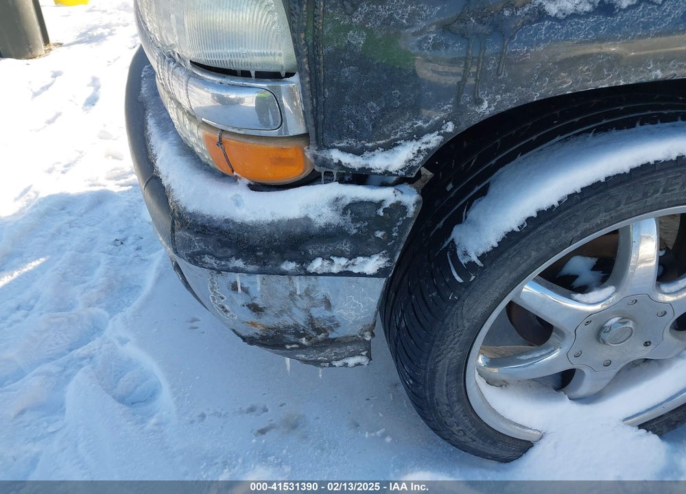 2004 CHEVROLET SUBURBAN 1500 VIN: 3GNEC16Z94G319009
