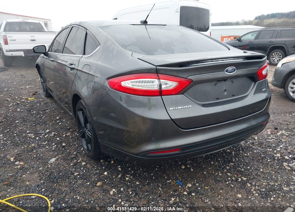 2016 FORD FUSION VIN: 3FA6P0H77GR183582